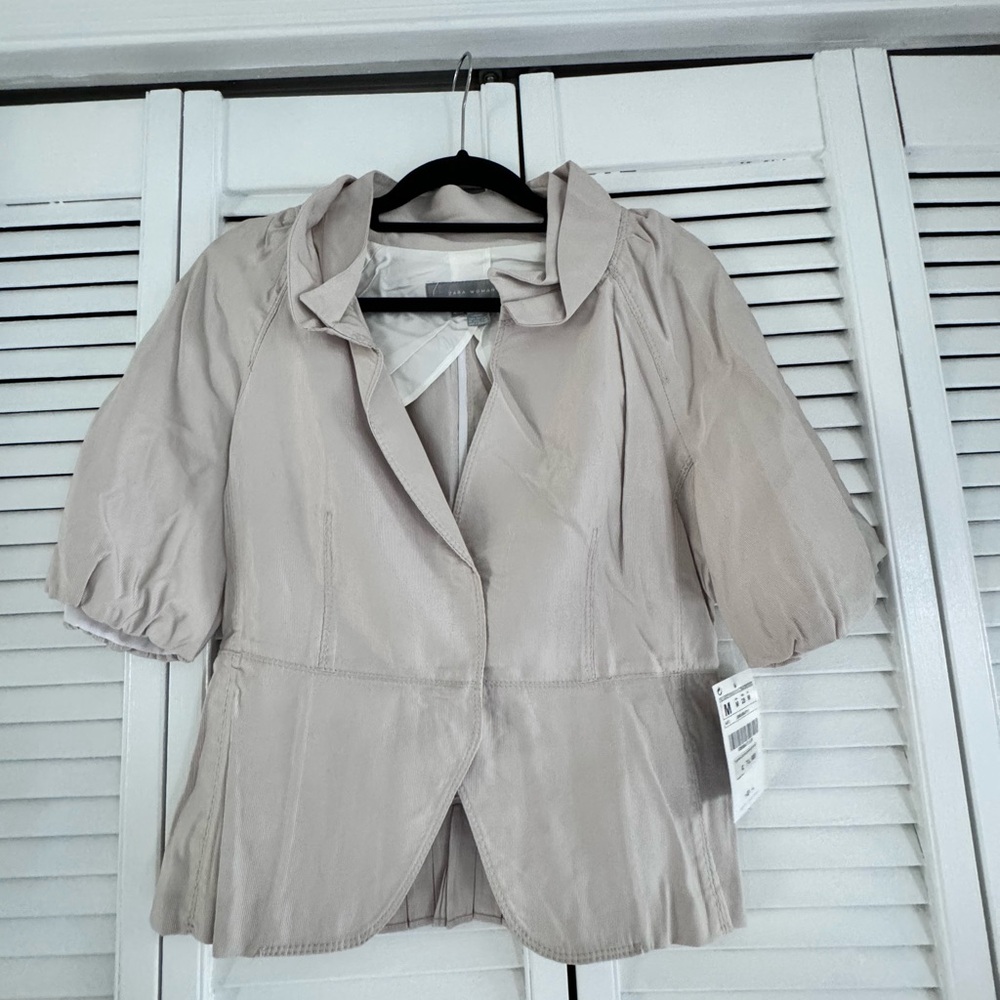 Zara Woman brand , Size M , color beige